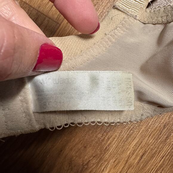 Wacoal Womens Beige Nude La Femme Contour Underwire Bra 853117 Size 32H (5D) - Picture 7 of 8